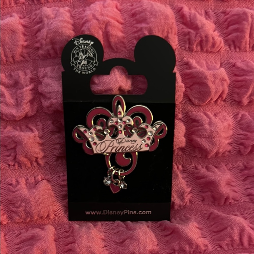 Disney pins Princess Pink dangle hearts